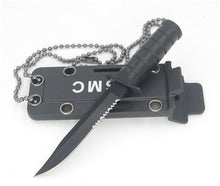 Load image into Gallery viewer, Portable Mini Necklace Blade